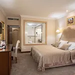 швейцарський 4*