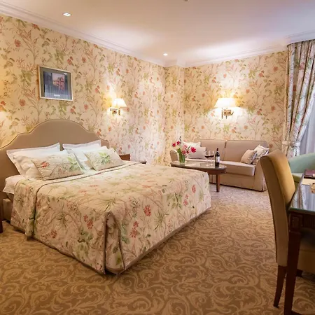 Swiss Hotel 4*