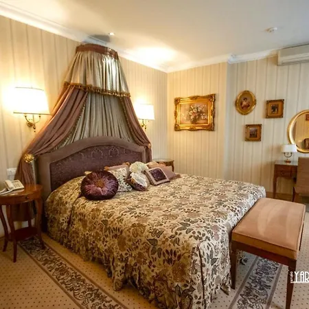 Swiss Hotel Lwów