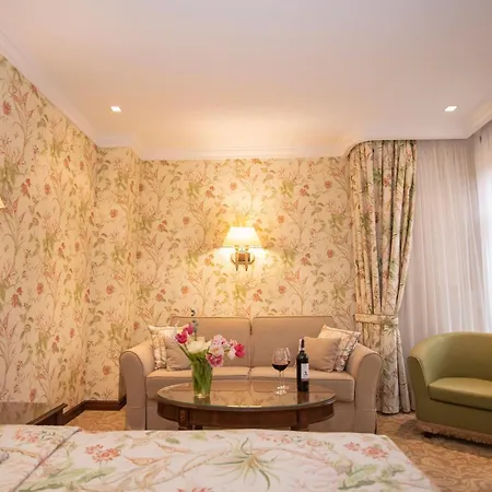Swiss Hotel 4*