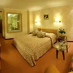 Swiss 4*